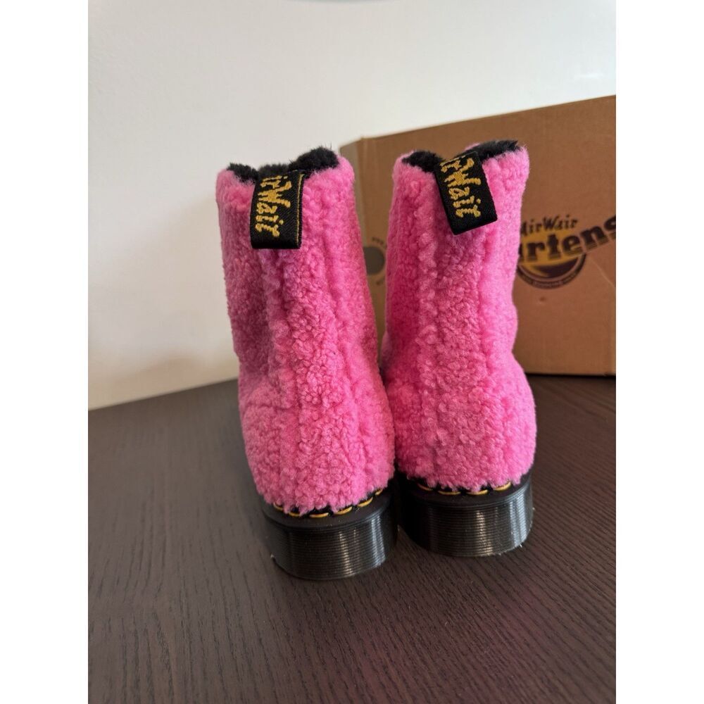 DR MARTENS 1460 PASCAL BOOTS WOMENS SIZE 8 CLASH PINK SHEARLING DOCS SHOES - Picture 3 of 6